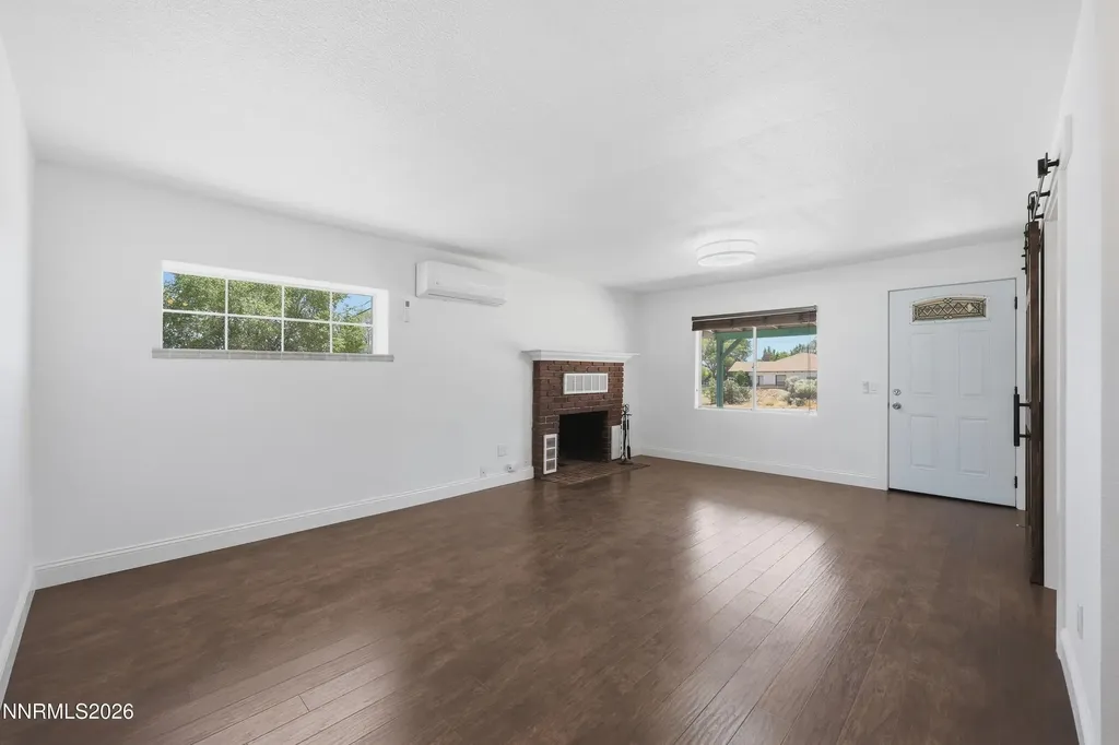205 4th Sun Valley NV 89433