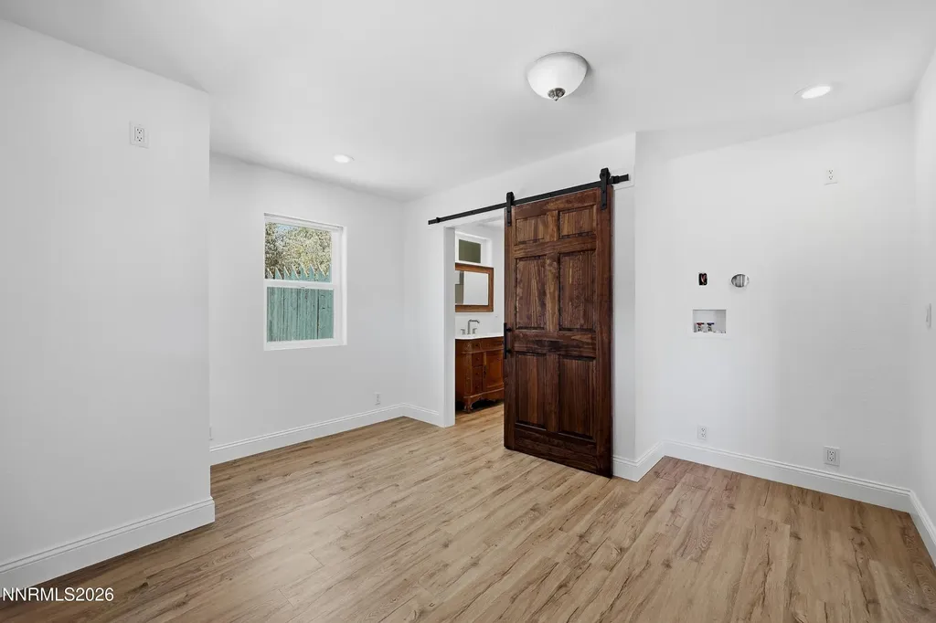 205 4th Sun Valley NV 89433