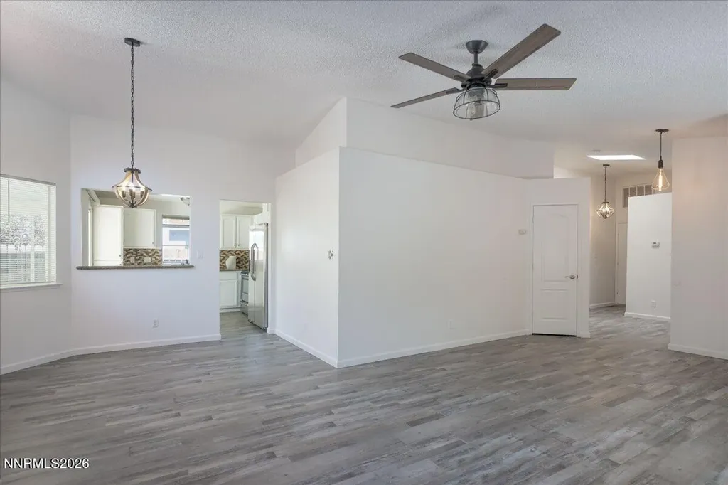 6333 Walnut Creek Reno NV 89523