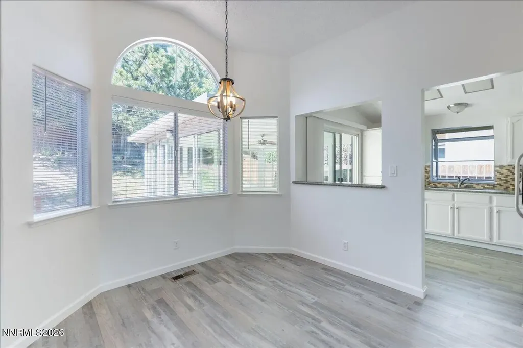 6333 Walnut Creek Reno NV 89523
