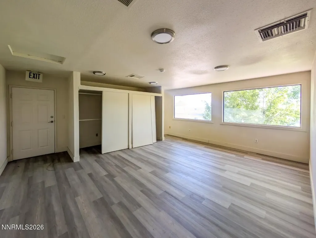 933 Woodside Carson City NV 89701