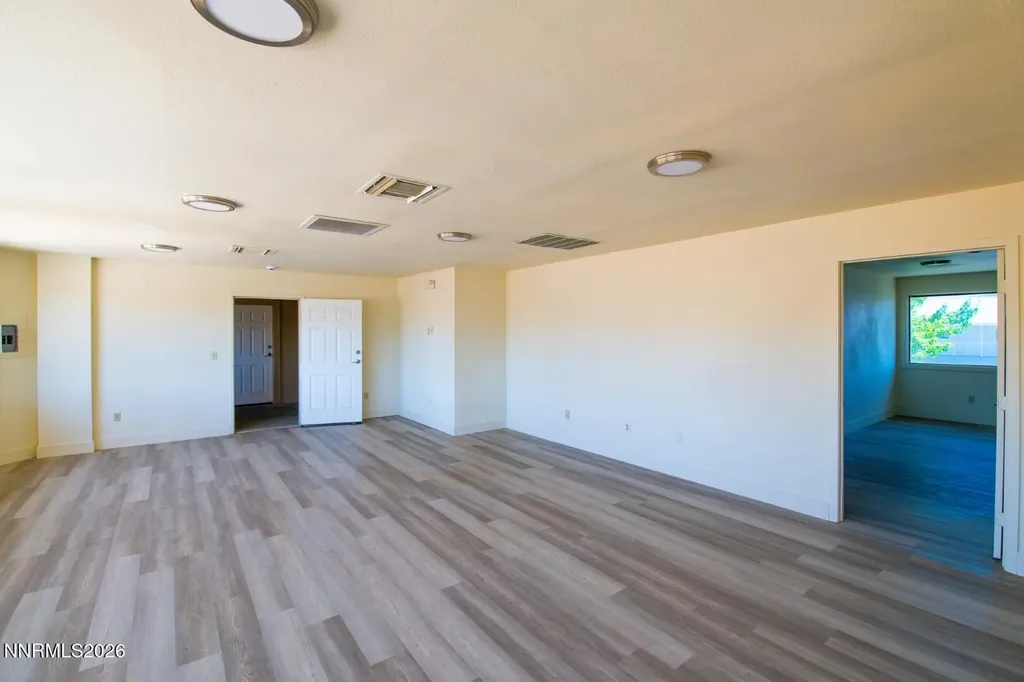 933 Woodside Carson City NV 89701