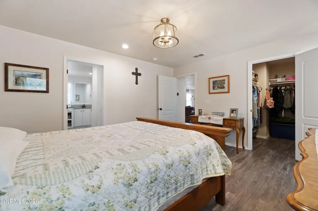 1234 Canyon Wellington NV 89444