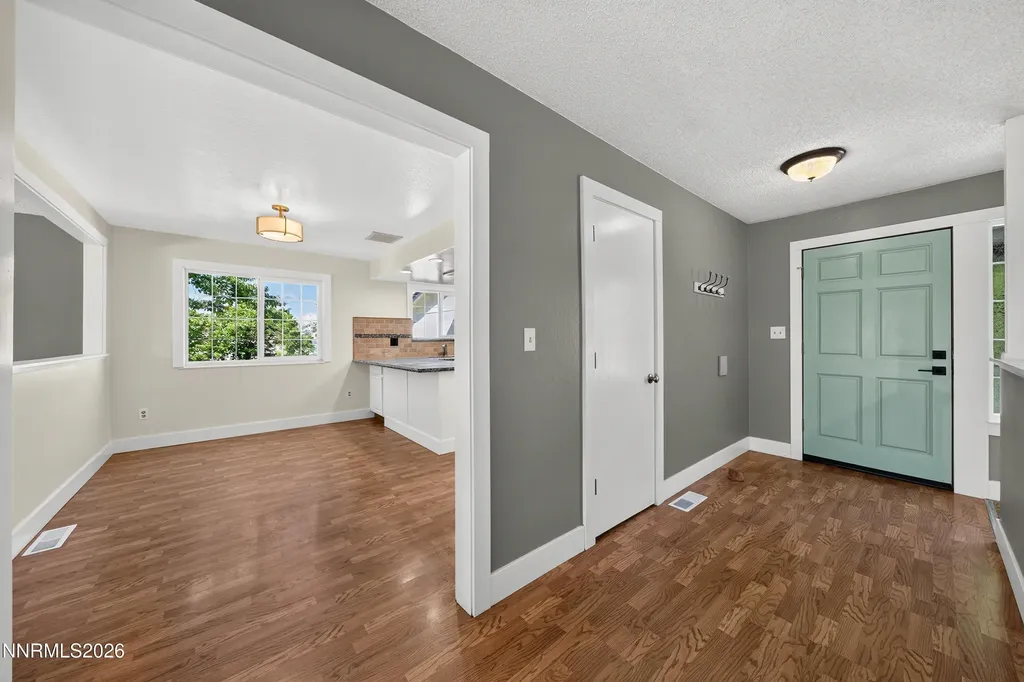 20460 Cooke Reno NV 89521