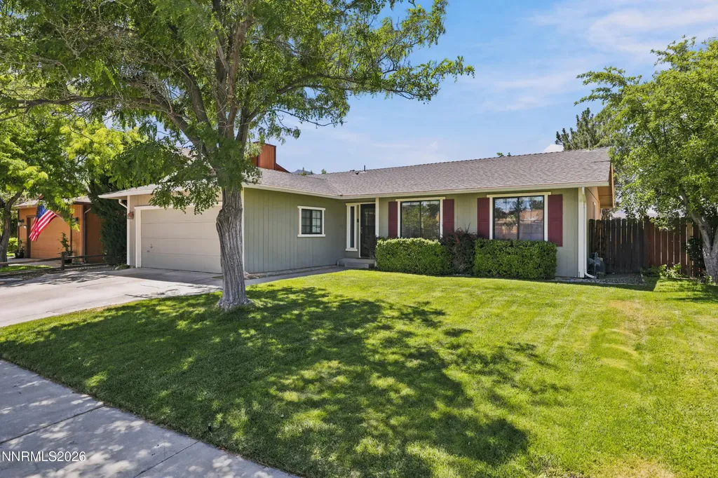 247 Woodlake Dayton NV 89403