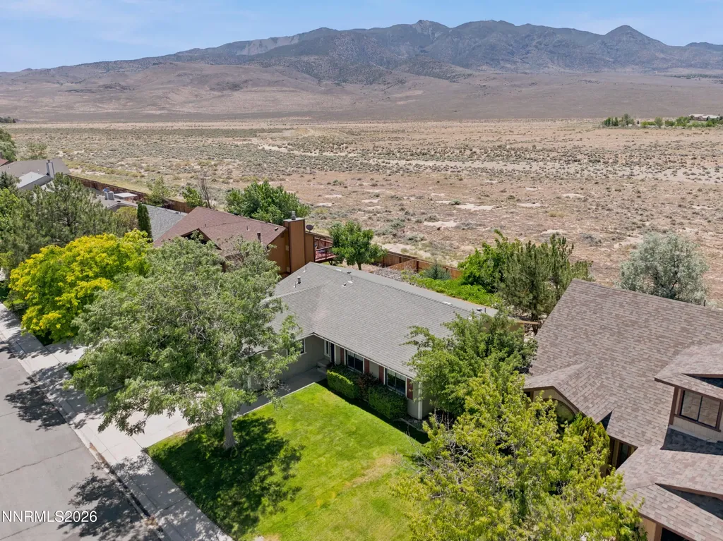 247 Woodlake Dayton NV 89403