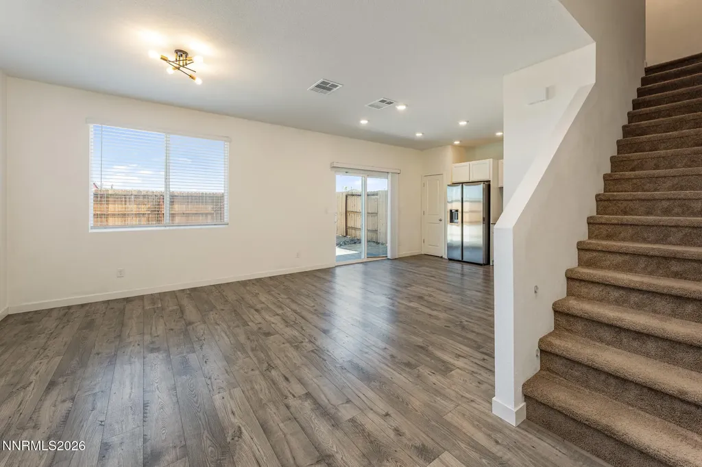8821 Sky Wind Reno NV 89506