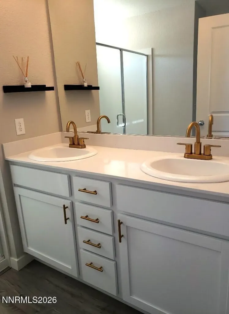 8821 Sky Wind Reno NV 89506