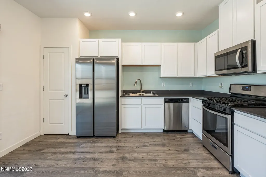 8821 Sky Wind Reno NV 89506