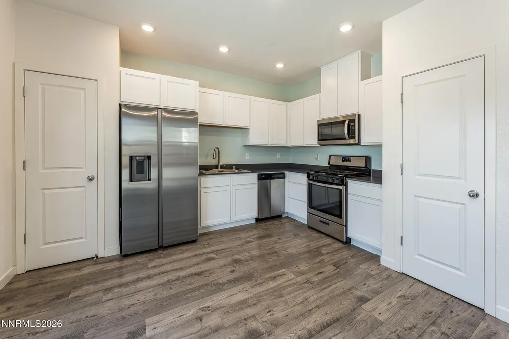 8821 Sky Wind Reno NV 89506