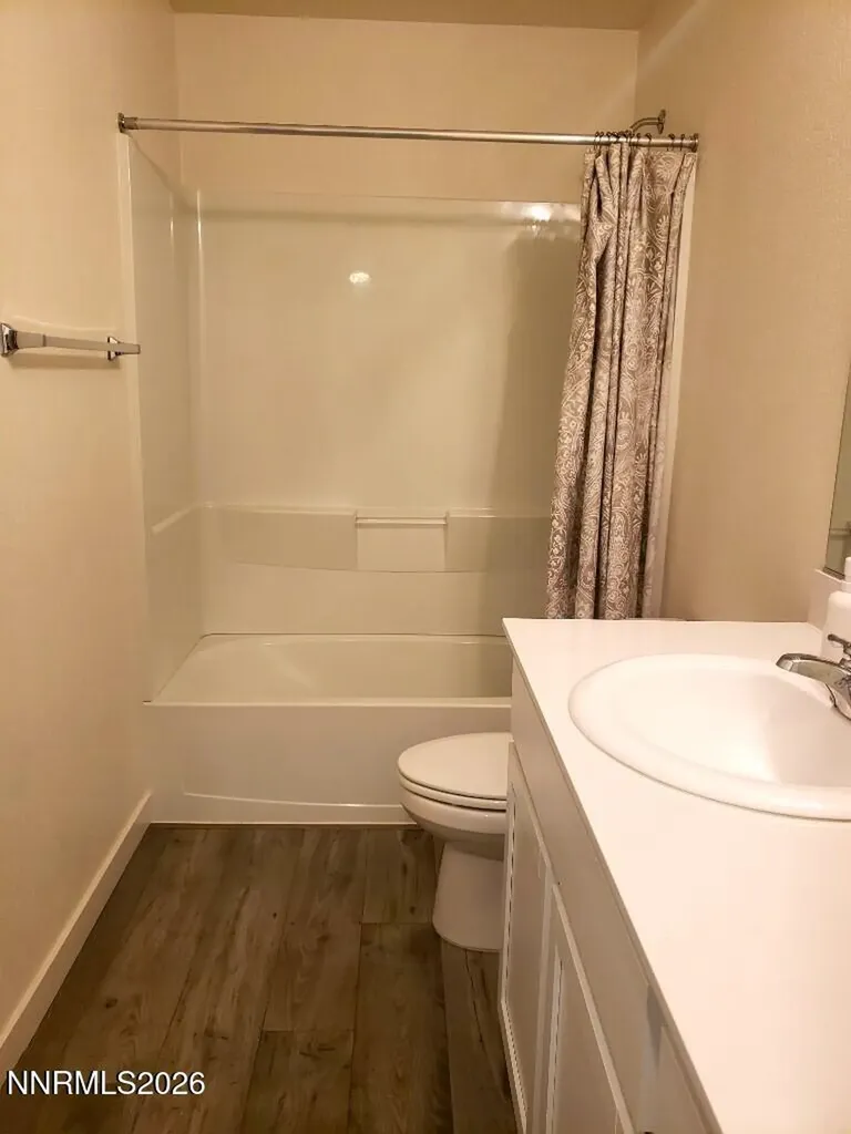 8821 Sky Wind Reno NV 89506
