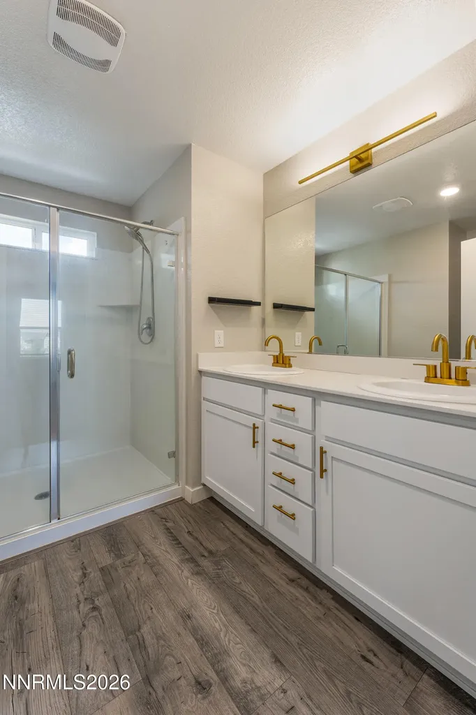 8821 Sky Wind Reno NV 89506