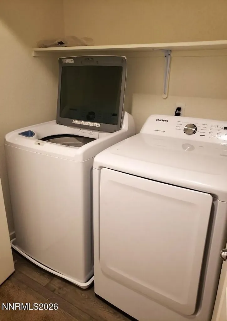 8821 Sky Wind Reno NV 89506