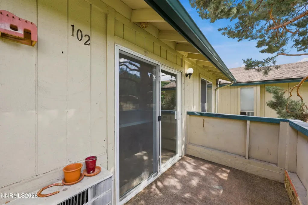 3924 Clear Acre Reno NV 89512