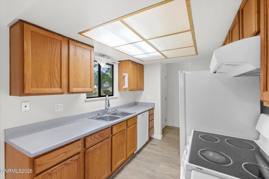 1855 Severn Reno NV 89503