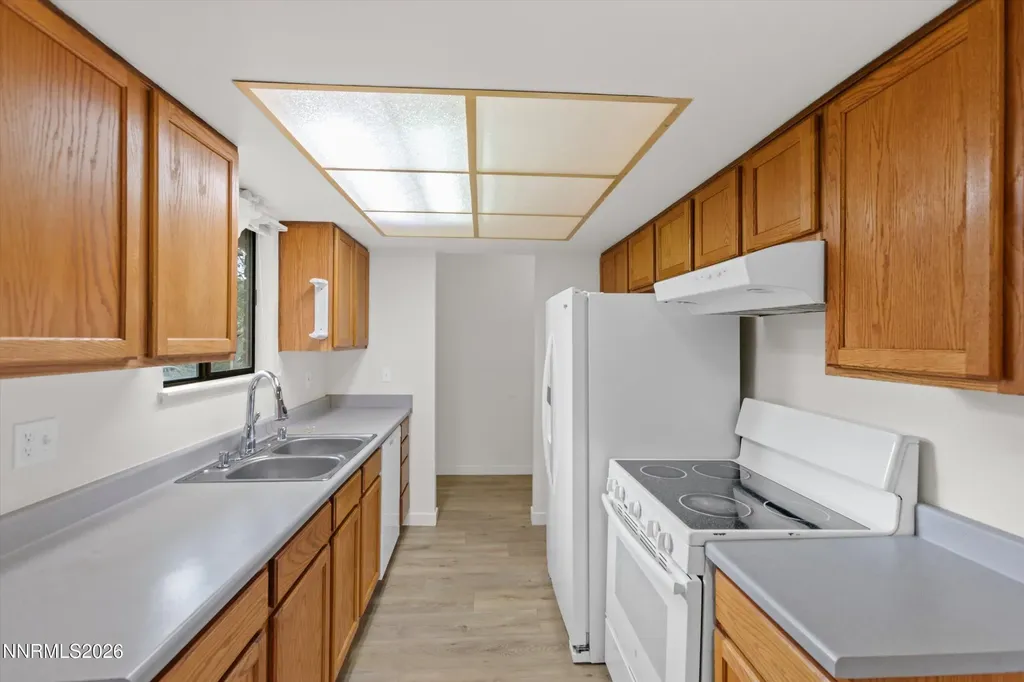 1855 Severn Reno NV 89503