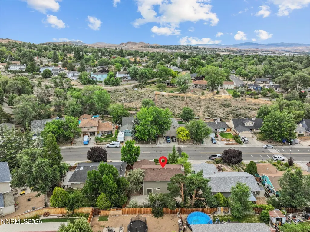 1855 Severn Reno NV 89503