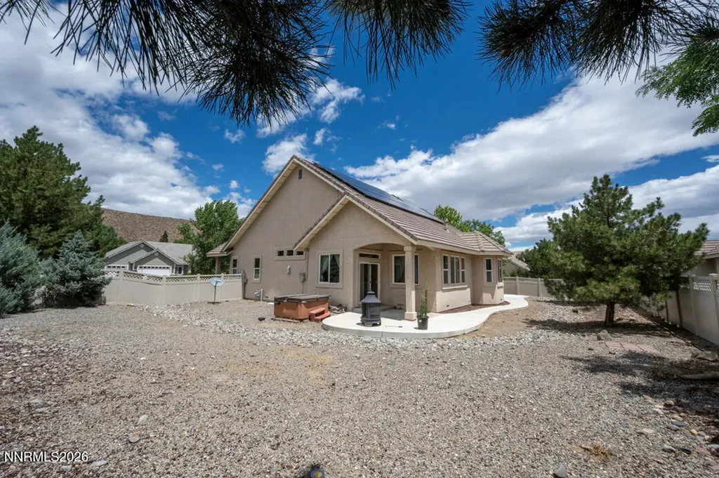 111 Denio Dayton NV 89403