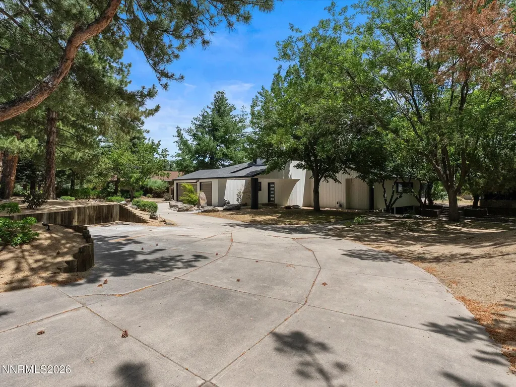 1027 Spencer Carson City NV 89703