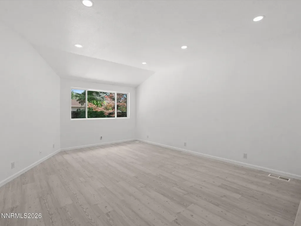 1027 Spencer Carson City NV 89703