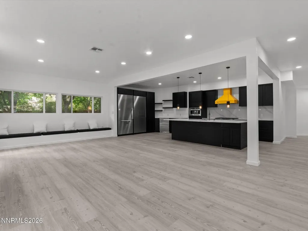 1027 Spencer Carson City NV 89703
