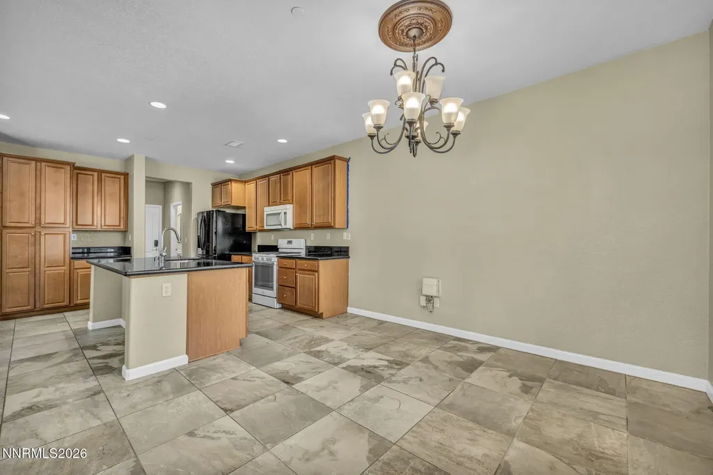 2726 Alessandro Sparks NV 89434