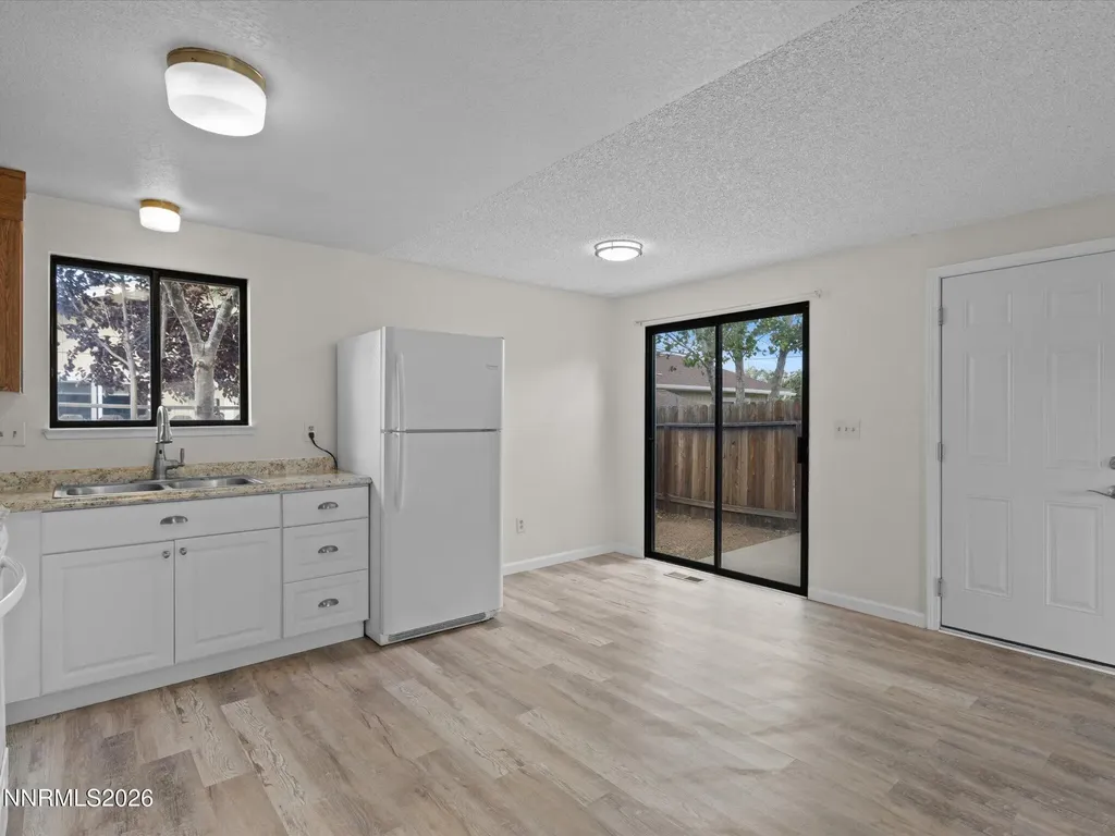 1352 Kimmerling Gardnerville NV 89460