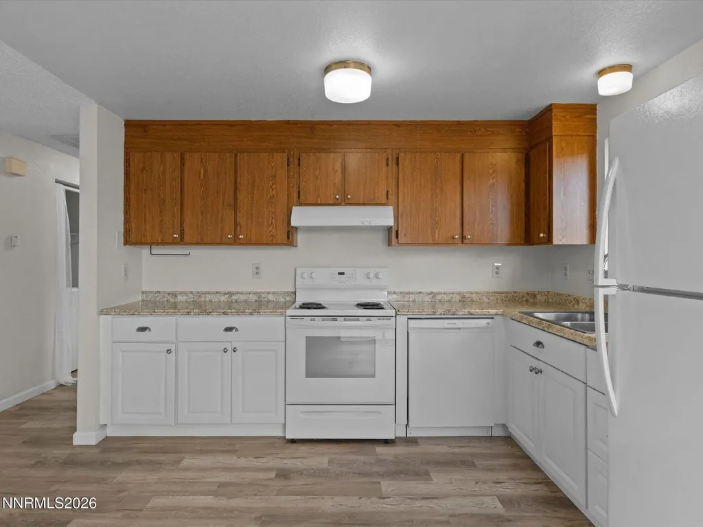 1352 Kimmerling Gardnerville NV 89460