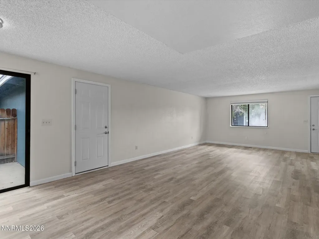 1352 Kimmerling Gardnerville NV 89460