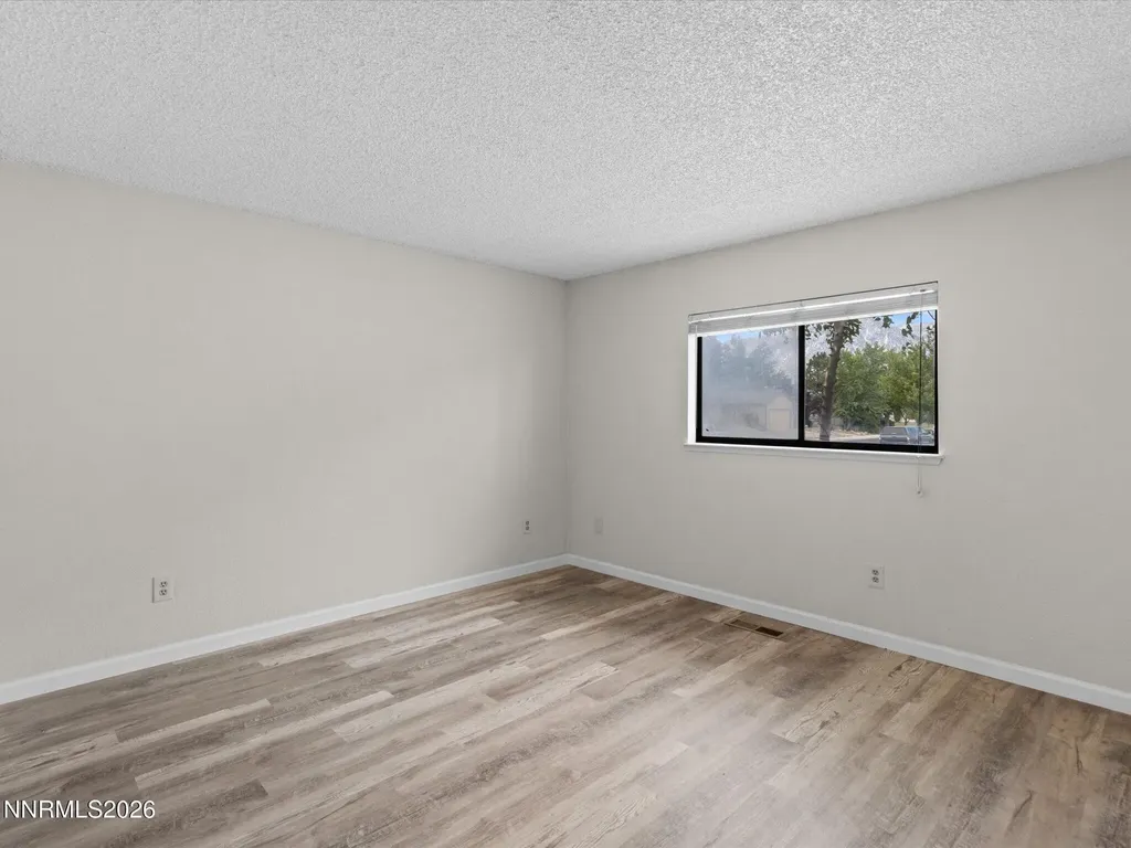 1352 Kimmerling Gardnerville NV 89460