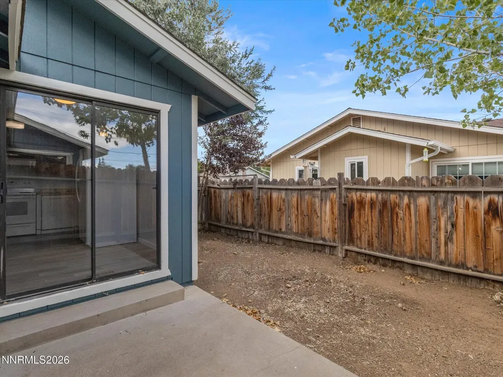 1352 Kimmerling Gardnerville NV 89460