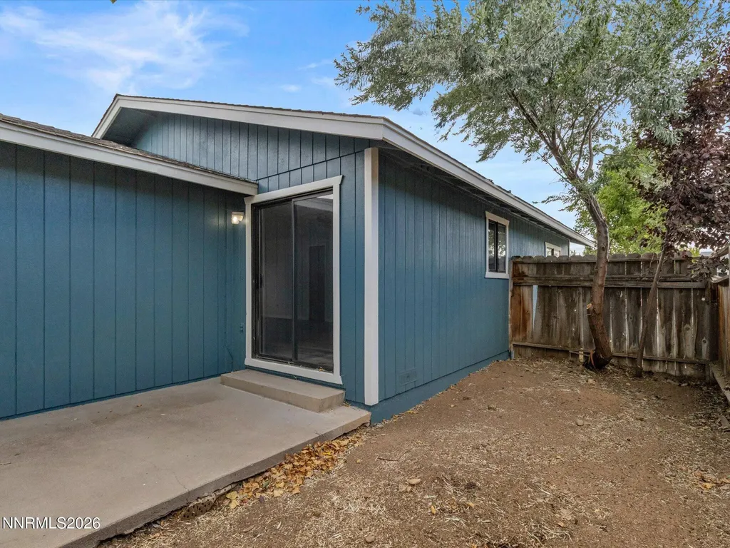 1352 Kimmerling Gardnerville NV 89460