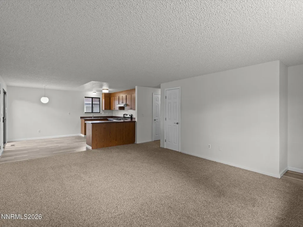 1352 Kimmerling Gardnerville NV 89460