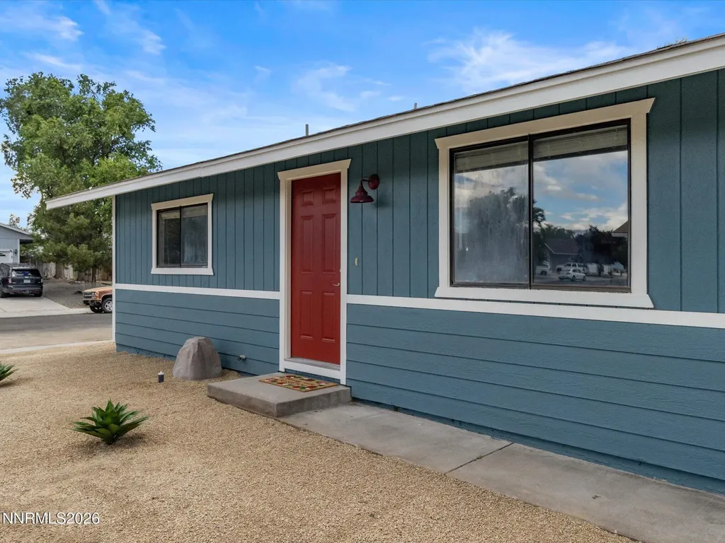 1352 Kimmerling Gardnerville NV 89460