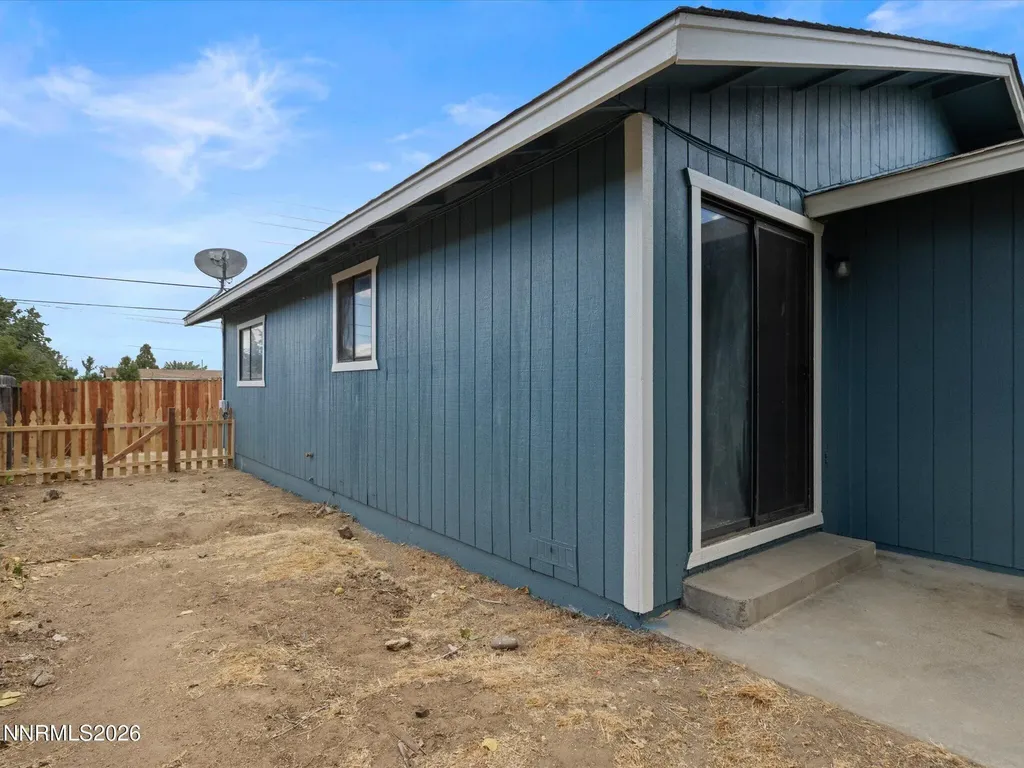 1352 Kimmerling Gardnerville NV 89460