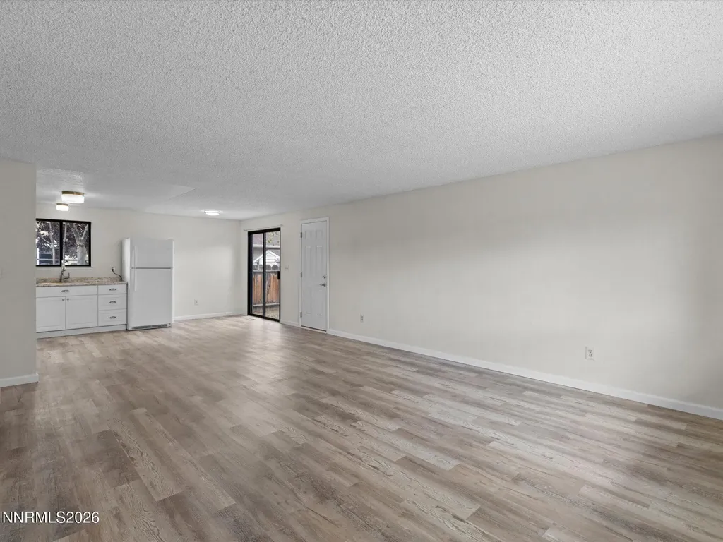 1352 Kimmerling Gardnerville NV 89460