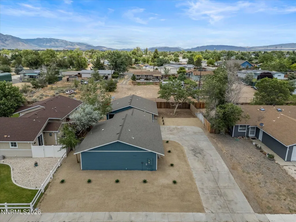 1352 Kimmerling Gardnerville NV 89460