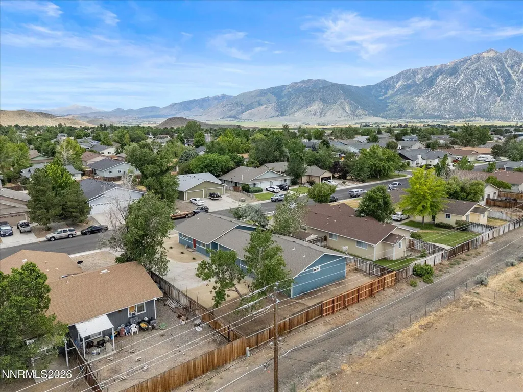 1352 Kimmerling Gardnerville NV 89460