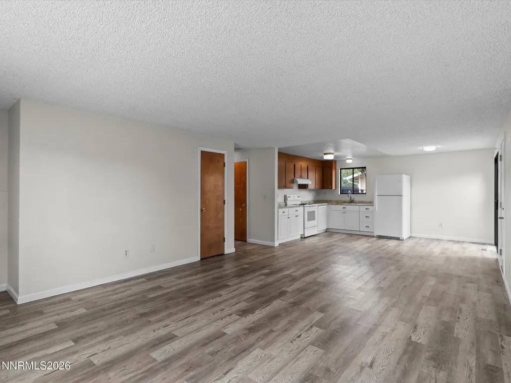 1352 Kimmerling Gardnerville NV 89460