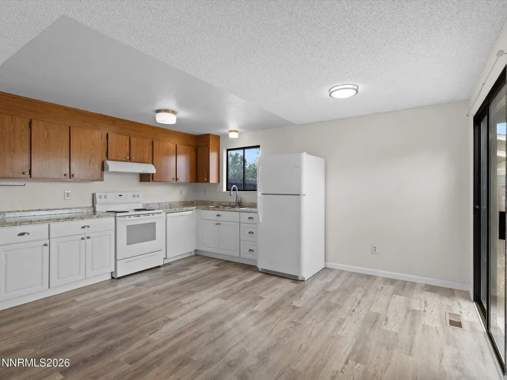 1352 Kimmerling Gardnerville NV 89460