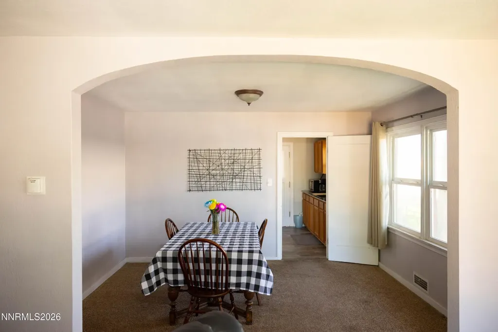 450 Mizpah Winnemucca NV 89445