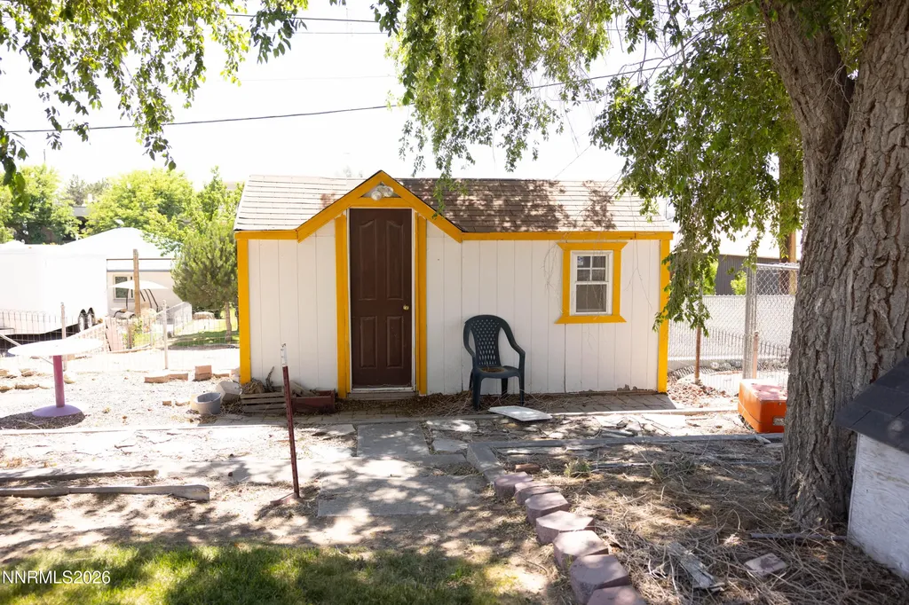 450 Mizpah Winnemucca NV 89445