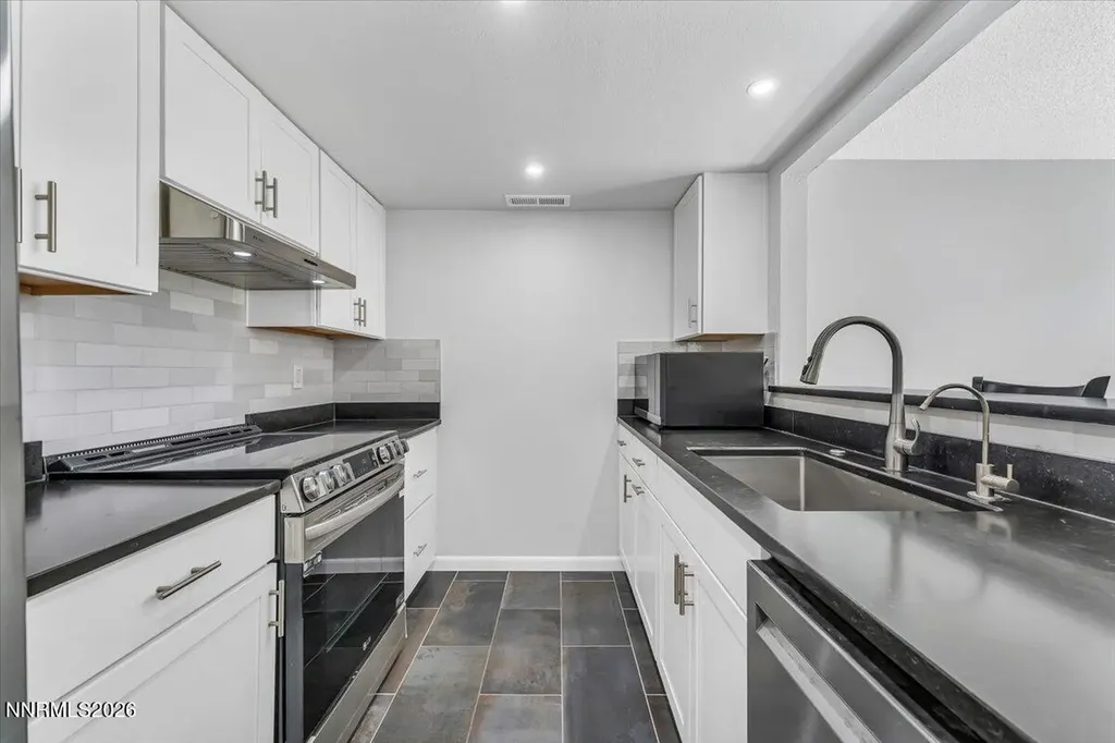 13890 Lear Reno NV 89506