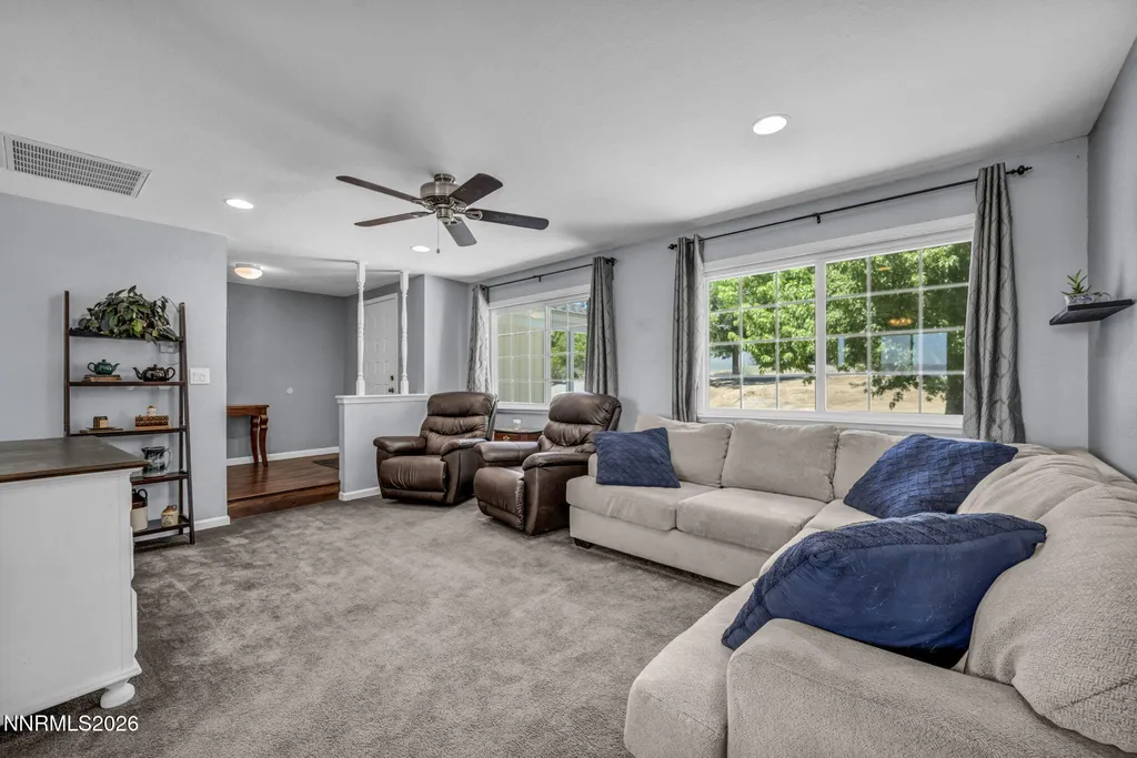 10600 Silver Spur Reno NV 89508
