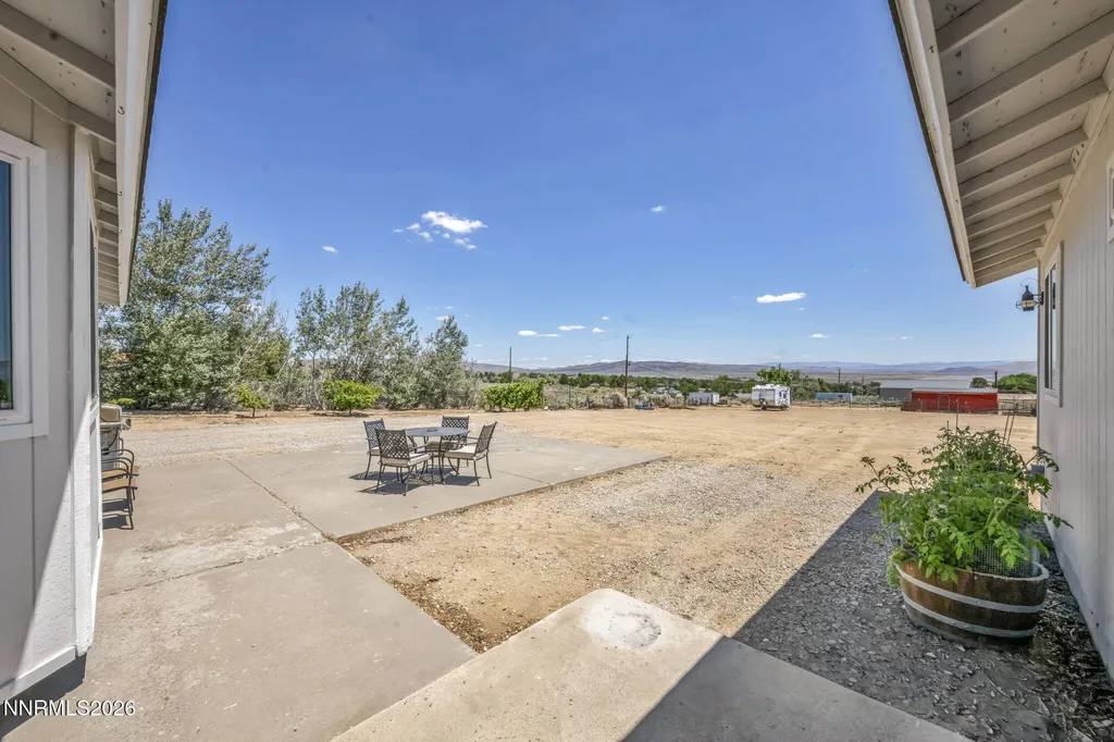 10600 Silver Spur Reno NV 89508