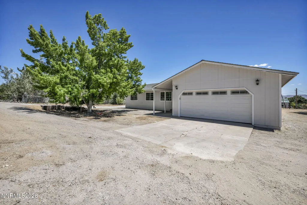10600 Silver Spur Reno NV 89508