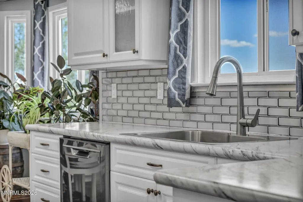 10600 Silver Spur Reno NV 89508