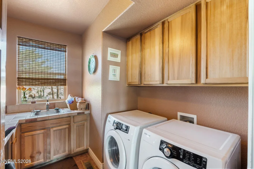 100 Antelope Valley Reno NV 89506