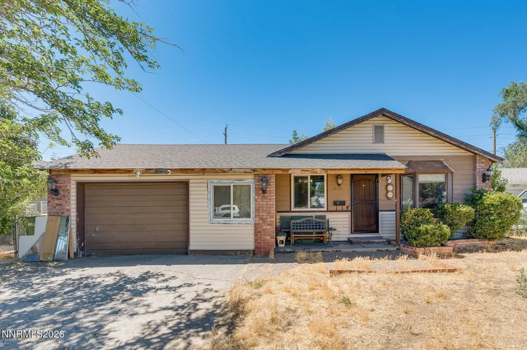 1370 Castle Reno NV 89512