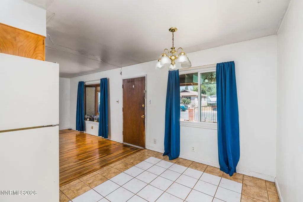 1370 Castle Reno NV 89512